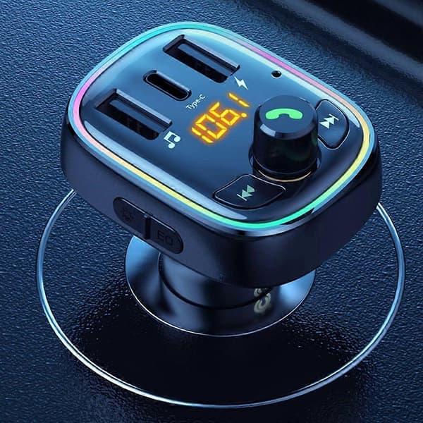 WEKOME C39 Trådløs Hurtig Biloplader Multifunktionel Bil Bluetooth Oplader MP3 Afspiller+USB+Type-C