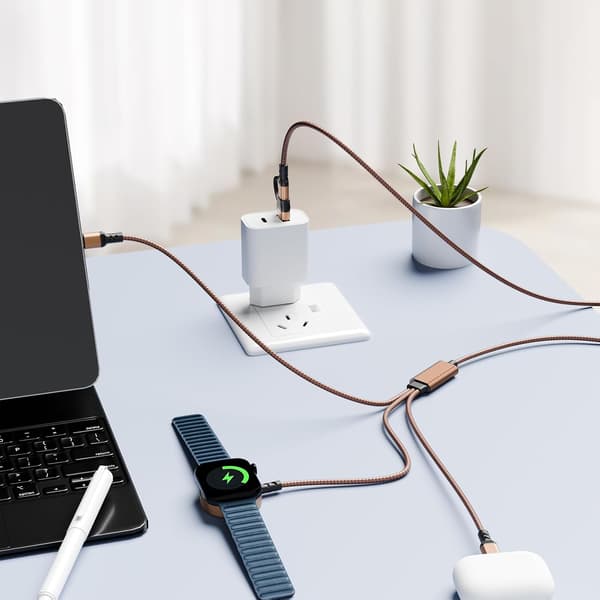 2025 Nyeste Modell Multi 3 i 2 Ladekabel for Apple Watch-lader, Reiselader for iPhone USB C Lightning Hurtigladekabel Kompa