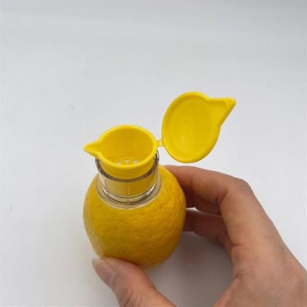 (Som indikerat) Citruspress - Ej specificerad - Manuell - 3 Delar - Plast - Gul As indicated