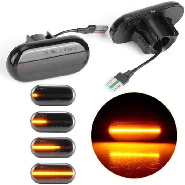 Den dynamiske LED bil blinklys oplyser siden sekventielt. (Blinker Passer Renault Clio)