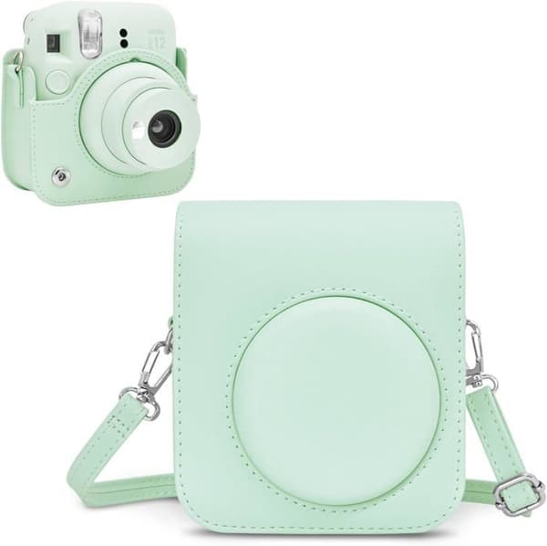 PU läderfodral - Instax Mini 12 - Grön - Mjukt foder - Avtagbar axelrem - Stöttålig