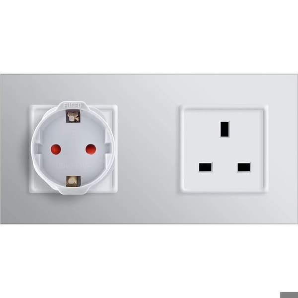 2X UK Plug Adapter - Schuko Typ G - Frankrike vs. UK Plug - Kompakt Reseadapter - Kompatibel