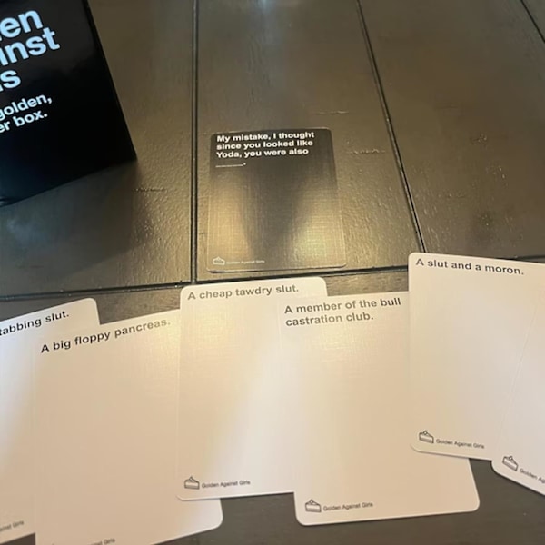 2025 Golden Against Girls The Golden Gayer Box ​Familjespel Kortspel Nytt