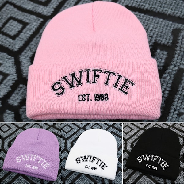 Taylor Swift 1989 Beanie-mössa för kvinnor, broderad vintervärmare, stickad mössa, present Light Purple