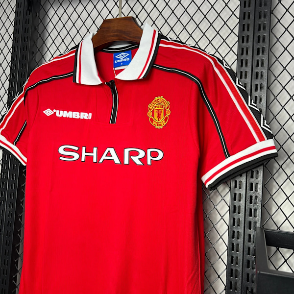 MANCHESTER UNITED 1998 - 1999 HEMMATRÖJA Herr Vintage Fotbollströja 2XL