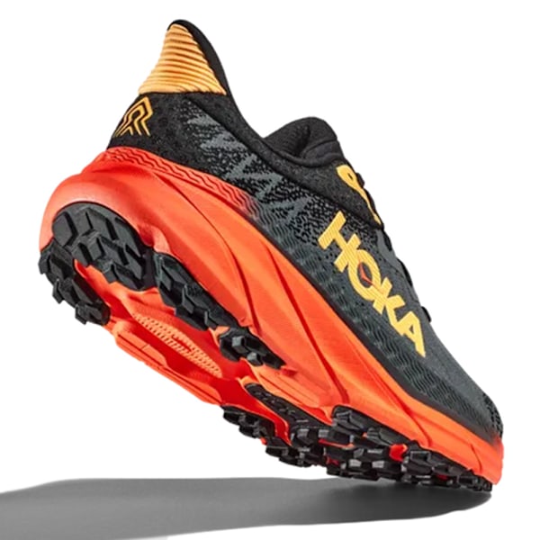 HOKA ONE ONE Challenger ATR 7 Herrskor Lågprofil Löpskor för Asfalt Black+Orange 40.5