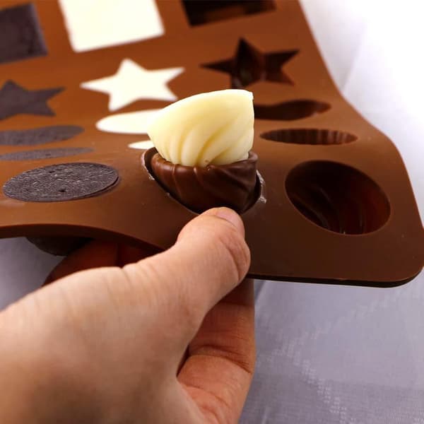 24-hulrum silikone chokoladeform - slik-, budding- og gelébageplade til hjemmebagere, dessertelskere og festplanlæggere
