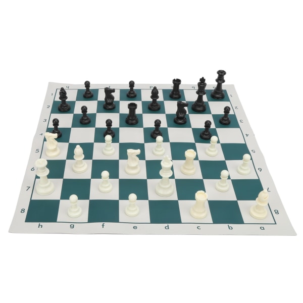 Middelaldersk sjakksett med internasjonal standard for sjakkbrett