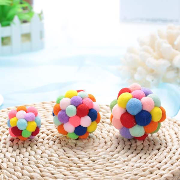 Pom Pom Party, Färgglada Lätta Plyschbollar för Inomhusmotion, Säkra Giftfria Interaktiva Tysta Pompombollar för Små Djur & Husdjur