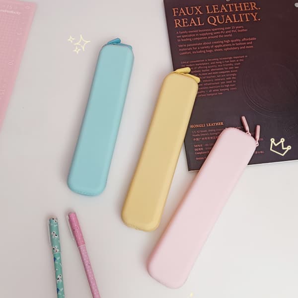 Macaron Color Silicone Pencil Case, Simple and Durable, Compact and Easy to Clean, Perfect for Students, Small and Sturdy Pencil Case