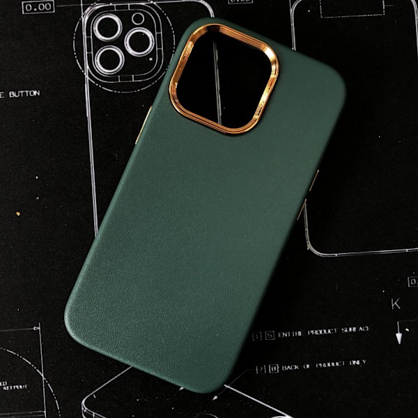 iPhone 13 klassiskt skal i veganskt läder med guldram & guldknappar Gr Green one size
