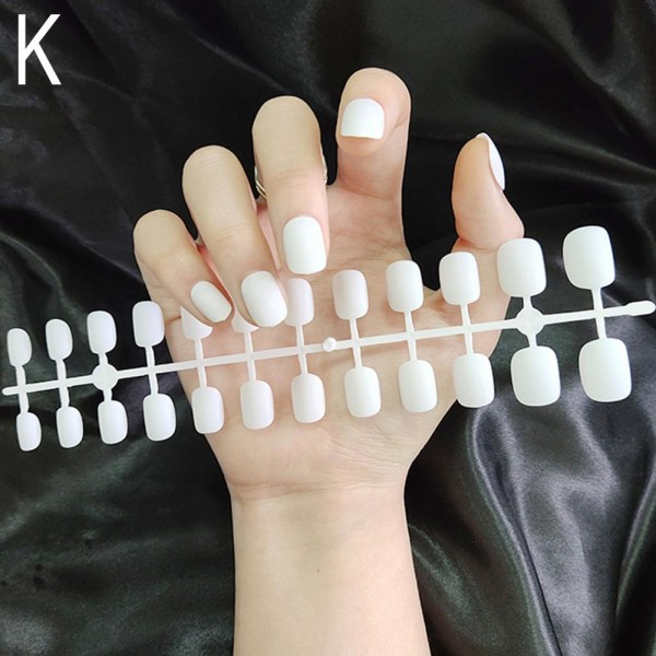 24 st Matte Bare Skin Tone Korta Nagelbitar  white 24pcs