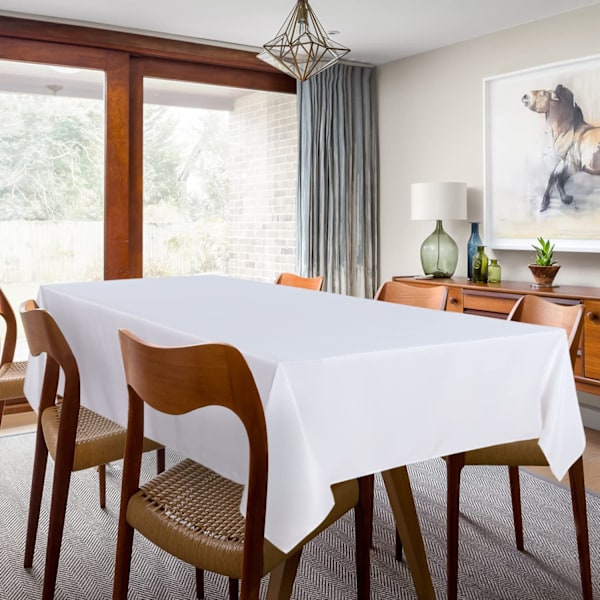 Hvit duksett med 2 stk, 58 x 108 tommer, vaskbar polyester duk flekk- og rynkebestandig for spisebord, buffet og camping