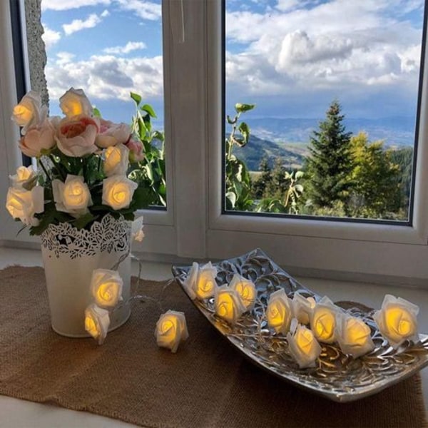 LED-lysrekke med roser, LED-lysrekke med kunstige rosa roser, varm hvit