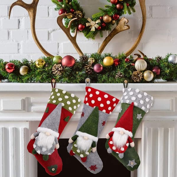 Paket 19\" 3D-tomtar Julstrumpor KLB