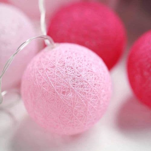 Bomuldskugle lyskæde - pink 1 stk