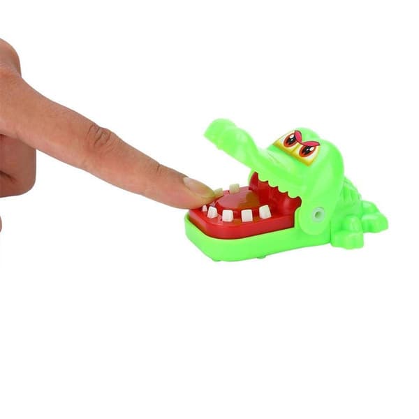 Munbitande leksak söt tecknad krokodil barn action KLB