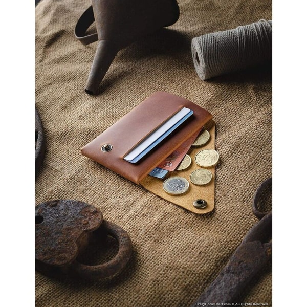 Minimalistinen lompakko/korttikotelo, ruskea Crazy Horse -nahkainen korttikotelo