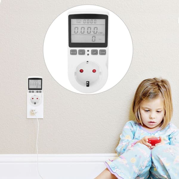 Plug-in LCD energimåler, spenning, strøm, strømforbruk KLB