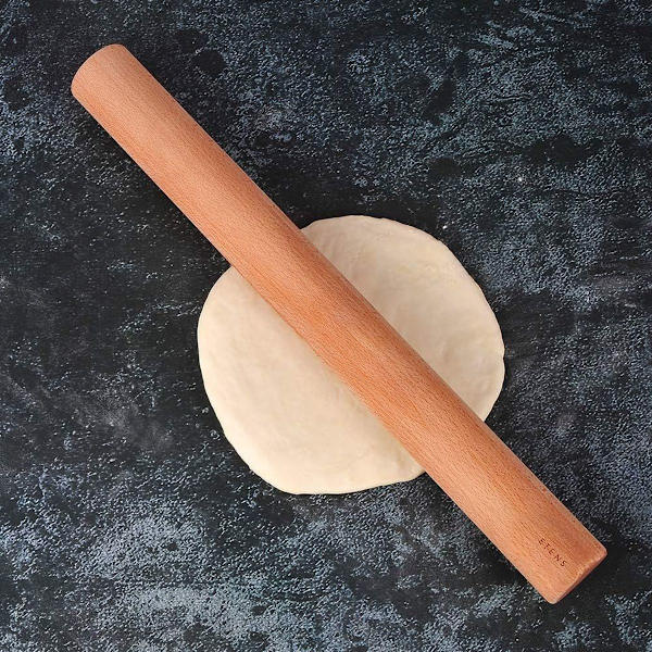 Trärulle används för att baka non-stick bröd, och 50 cm trärulle används