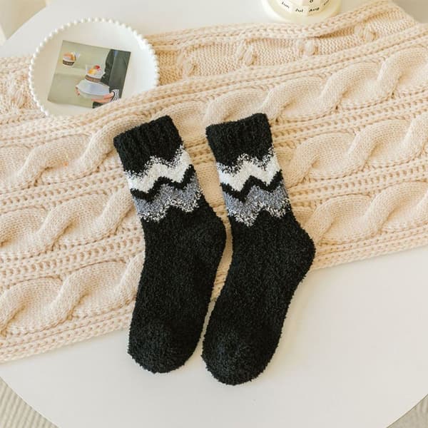 Postpartum strumpor, varma sovande golvullstrumpor, svarta KLB