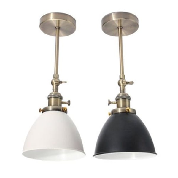 Moderne loftslampe i halvrundt design med grå metalkappe
