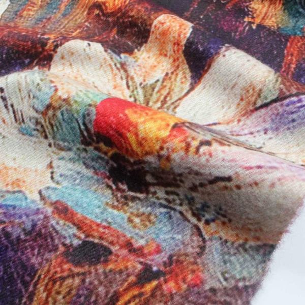 Dam cashmere-liknande elegant stor varm vinterlotus i solnedgång