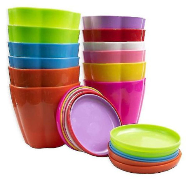 12 set färgglada plastkrukor med brickor (slumpmässig).