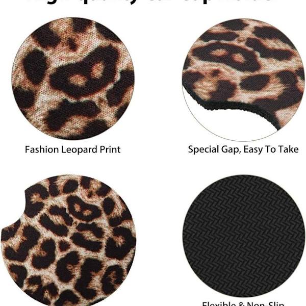 Fire leopard prints på den absorberende underkrop, der passer til