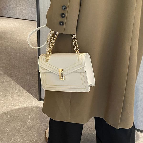 Elegant aften clutch i kunstlæder, foldbar, hvid