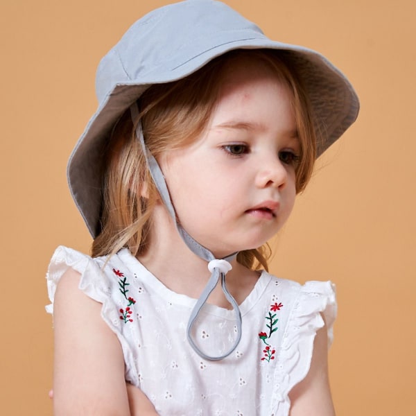 Justerbar solhatt for jente grå, solbeskyttende bredbremmet hatt for baby jente gutt og baby unisex