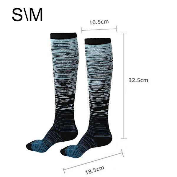 Fuktreglerande tubsockar i multipack. Svart med blå ränder KLB