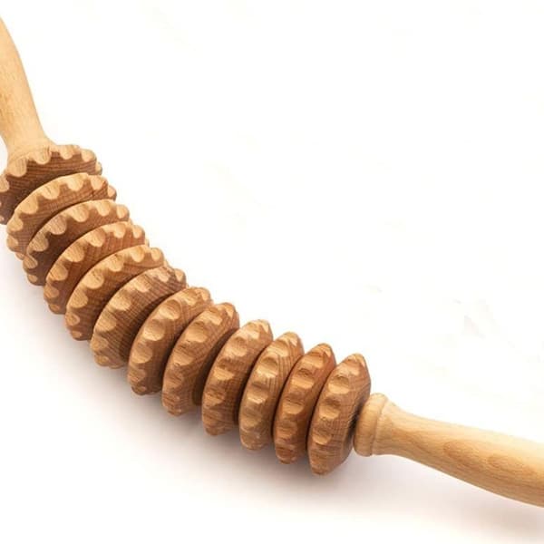 Tretre massasjerull av tre, ryggmassasjer, massasjerull, massasjer KLB
