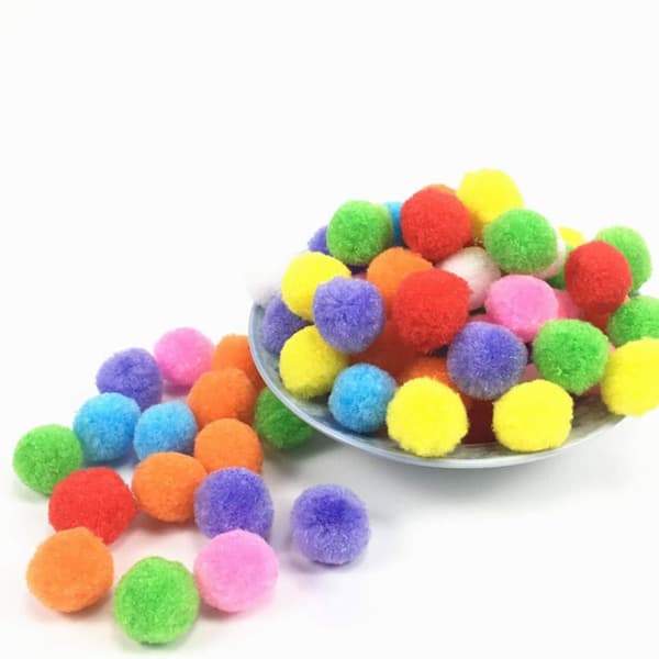 Pakke med 8 Pompom Maker 4 størrelser Bobble Maker til håndværk Fluff Ball Weaver Kit