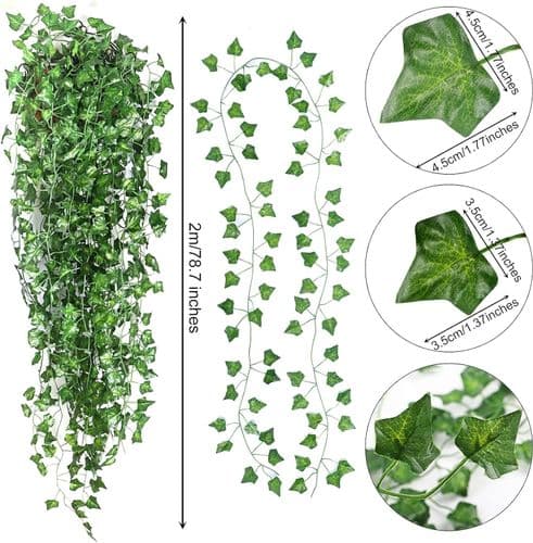 Kunstig efterligning af efeu blomster Simulering af efeu blade hængende på