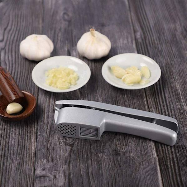 Håndholdt hvitløkspresse og blender - Klem, kutt og skrell hvitløk - Profesjonell kutter i rustfritt stål med tykt håndtak - Hjemmekjøkkenutstyr