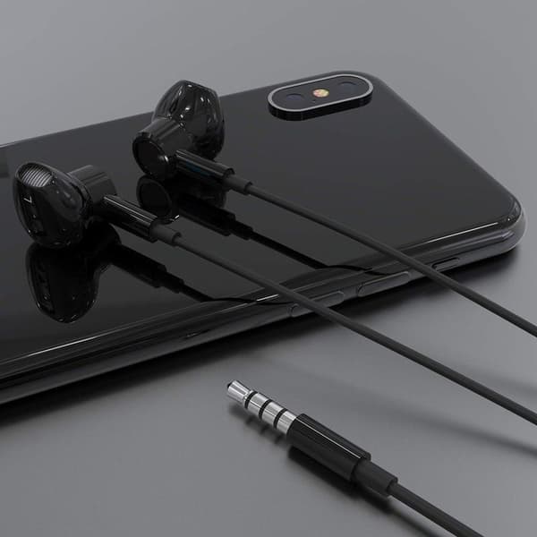 Högupplösta in-ear-hörlurar med kabel, extra bas, brusreducerande,