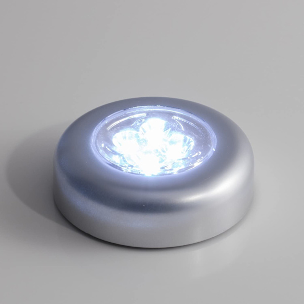 Set med 3 batteridrivna självhäftande spotlights med vita lysdioder