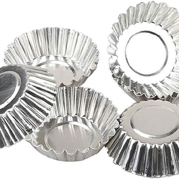 50-pack silverfärgade rostfria äggformar i form av en skål