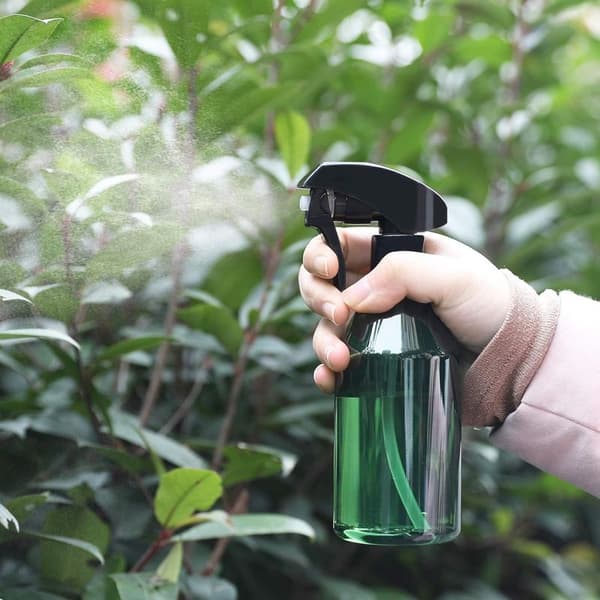 Tom sprayflaska i plast, påfyllningsbar spraybehållare