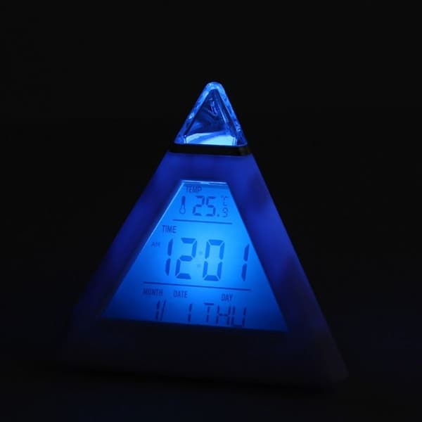 2 stk. Farveskiftende Pyramide Digital LCD Vækkeur Termometer Temperatur Dato