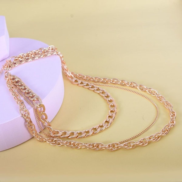 Temperamentsfullt modernt halsband för kvinnor