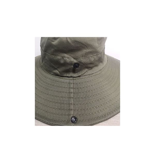 En beige mesh sommer solhat til mænd
