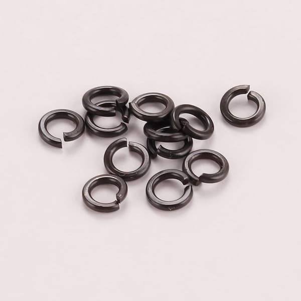300 st M3 skruvar bultar muttrar brickor matchande kit KLB