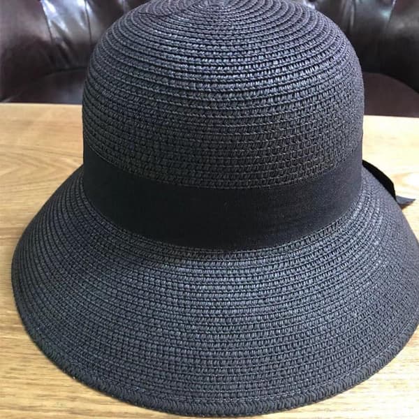 Svart hopfällbar damhatt, sommarhatt, bredbrättad solhatt, hakrem