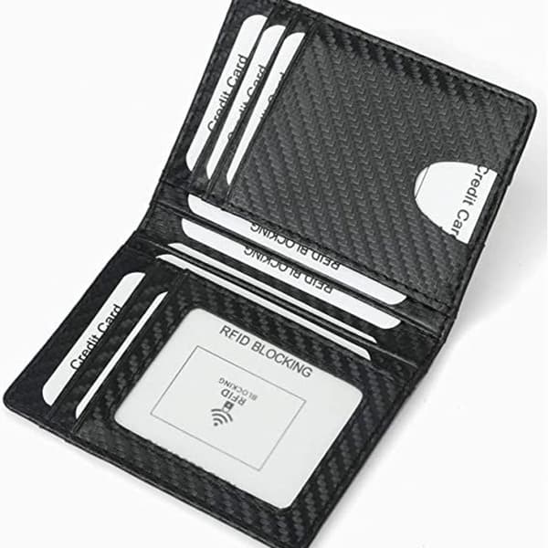 Minimalistiset bifold-lompakot etutaskulla