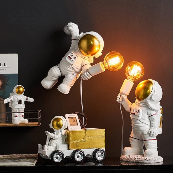 Lampe barnevegglampe med bryter og stikkontakt, moderne astronaut vegglampe f KLB