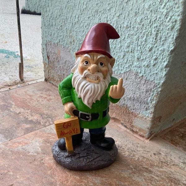 Puutarhatonttu, hauska puutarhakoriste GNOME-mies, puutarhatonttu KLB