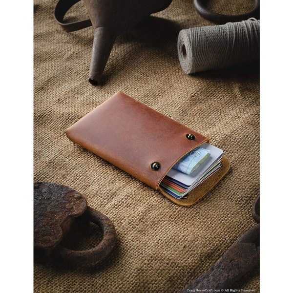 Minimalistisk tegnebog/kortholder, brun Crazy Horse-læderkortholder