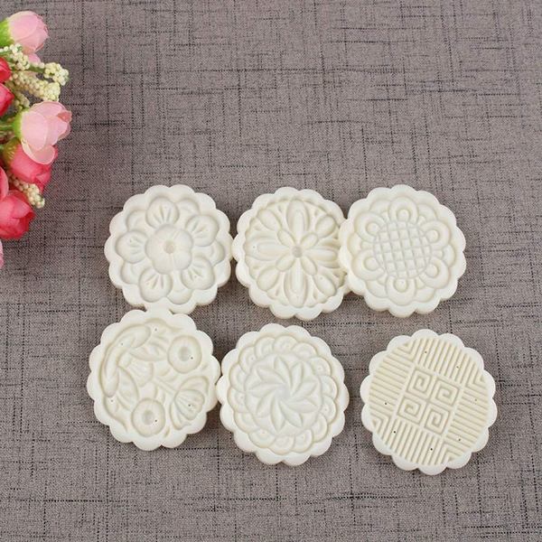 Månekakeform Press med 6 Stempler DIY Bakeverktøy